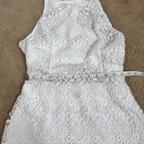 Hollister Mini Lace Dress Size M - Picture 8 of 9